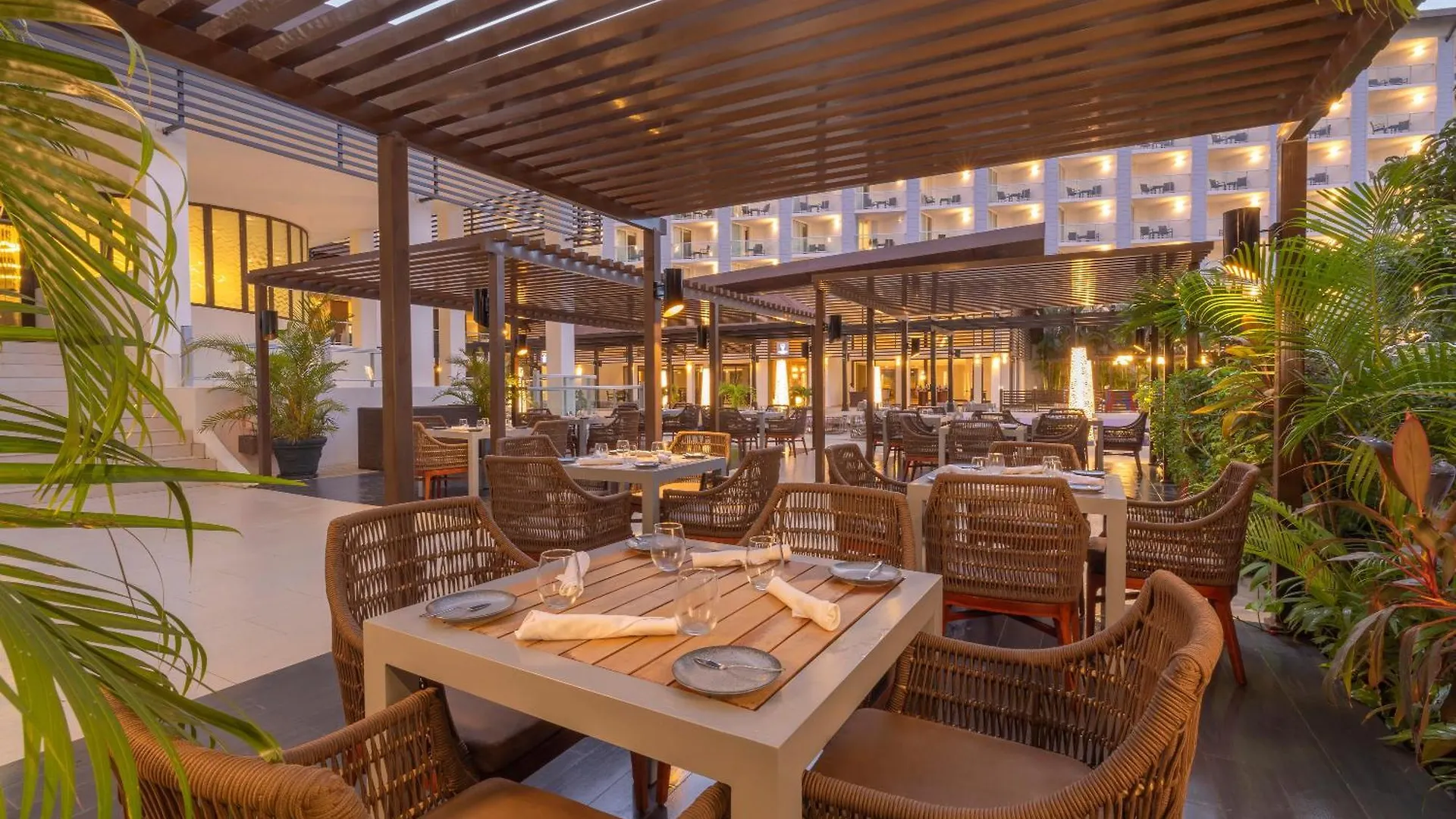 Hideaway At Royalton Blue Waters, An Autograph Collection All-Inclusive Resort - Adults Only Falmouth 5*,  Jamaïque